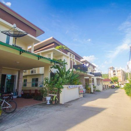 Nu Phuket Airport Residence Bagian luar foto