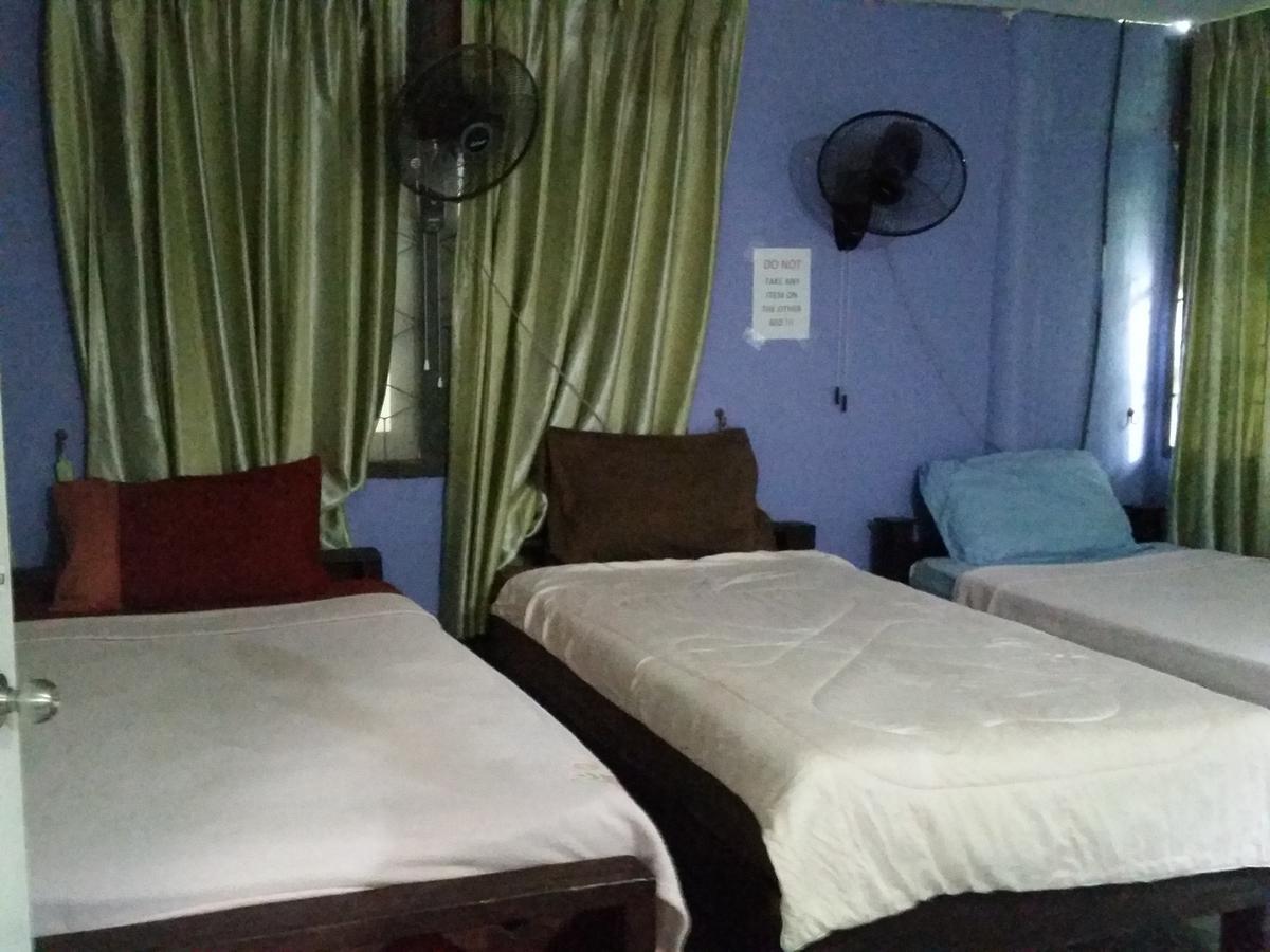 Nu Phuket Airport Residence Bagian luar foto