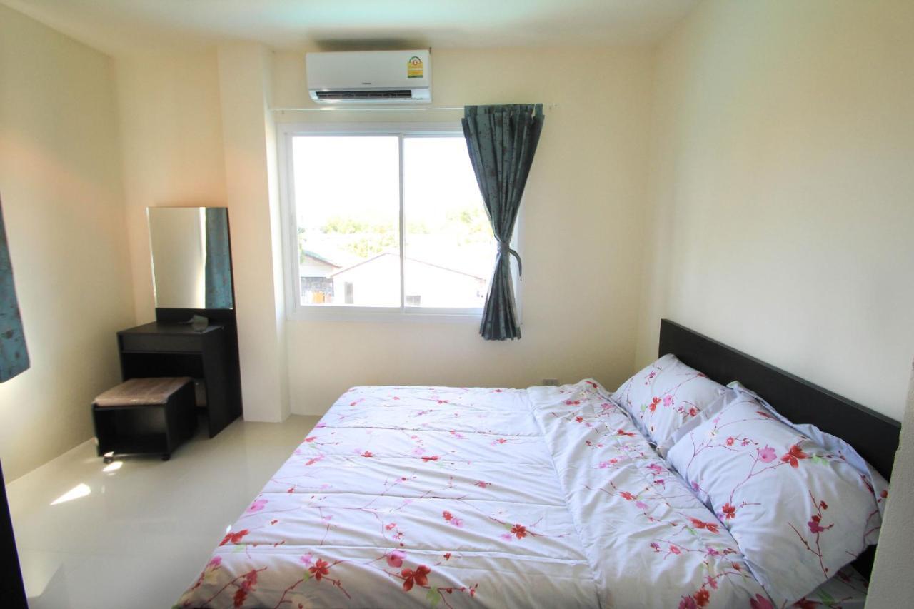 Nu Phuket Airport Residence Bagian luar foto